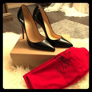 Christian Louboutin Black So Kate 120